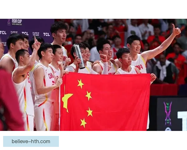 中国男篮力克劲敌晋级亚洲杯四强创历史新高在主场掀起热潮全场欢呼