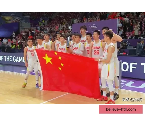 中国男篮力克强敌晋级亚洲杯四强展现团队新风貌决赛希望大增士气高涨
