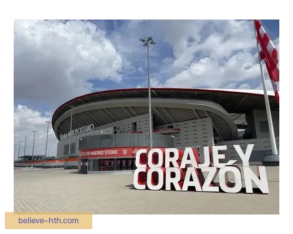 马赛俱乐部百年荣耀与法甲豪门复兴之路全景解析及欧洲赛场传奇风云