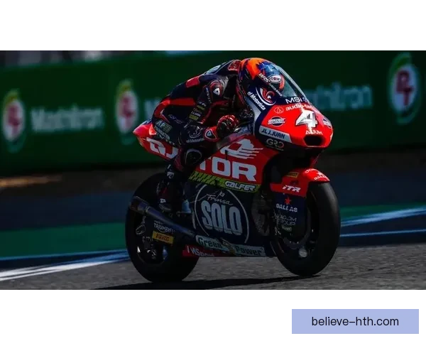 摩托车赛场再掀风云：2026年MotoGP赛季新星崛起，冠军争夺激烈